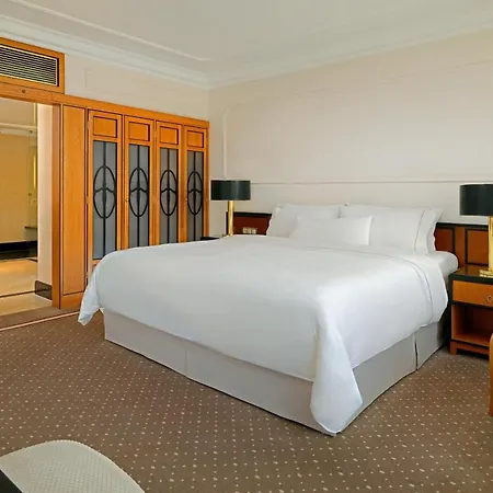 The Westin Grand 호텔