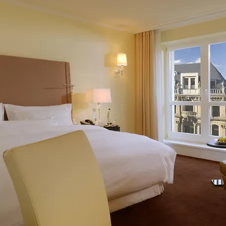 The Westin Grand Hotel 5*