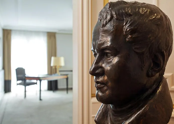 The Westin Grand Hotell 5*