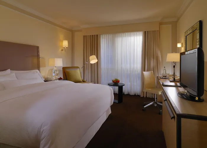 The Westin Grand Szálloda